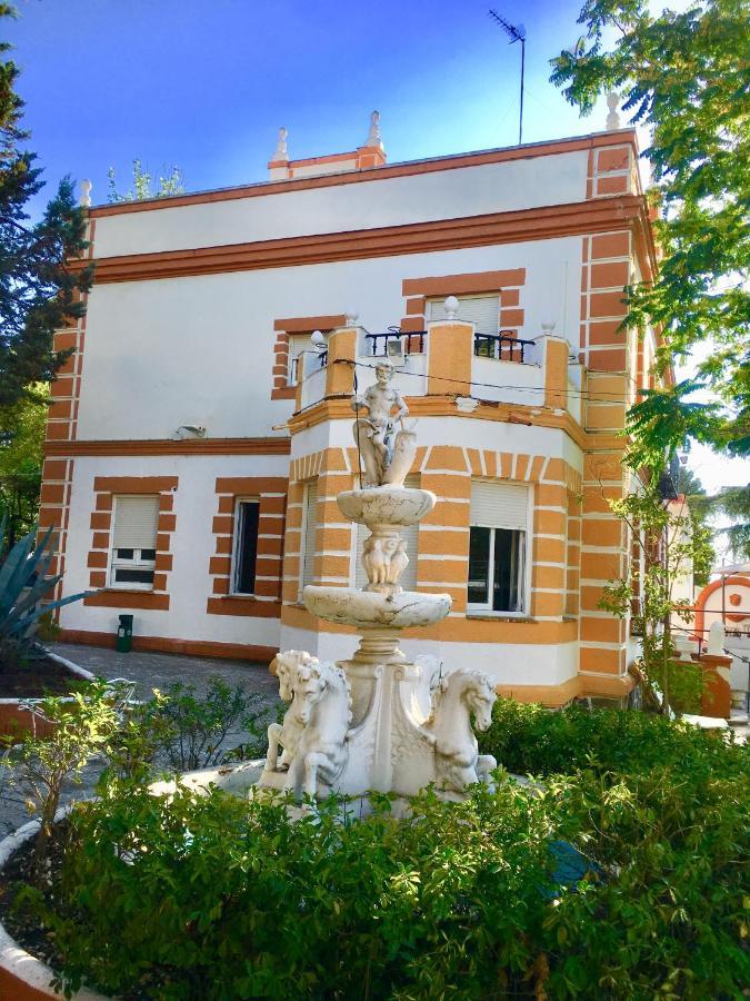 Hostal Olivos Μαδρίτη Εξωτερικό φωτογραφία